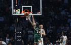 濃眉遭爆，一戰(zhàn)封神！逆天三分+死亡隔扣，NBA歷史首人！