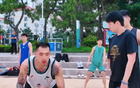 山東隊威海集訓，六點海邊拉練，陶漢林受邱彪指導。