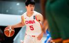 朱芳雨19歲新星狂砍25分，中國(guó)男籃后場(chǎng)大腿顯威！