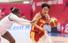 40中19，轟53+15，女籃新雙核亮眼。無張子宇，輸球夜有收獲。